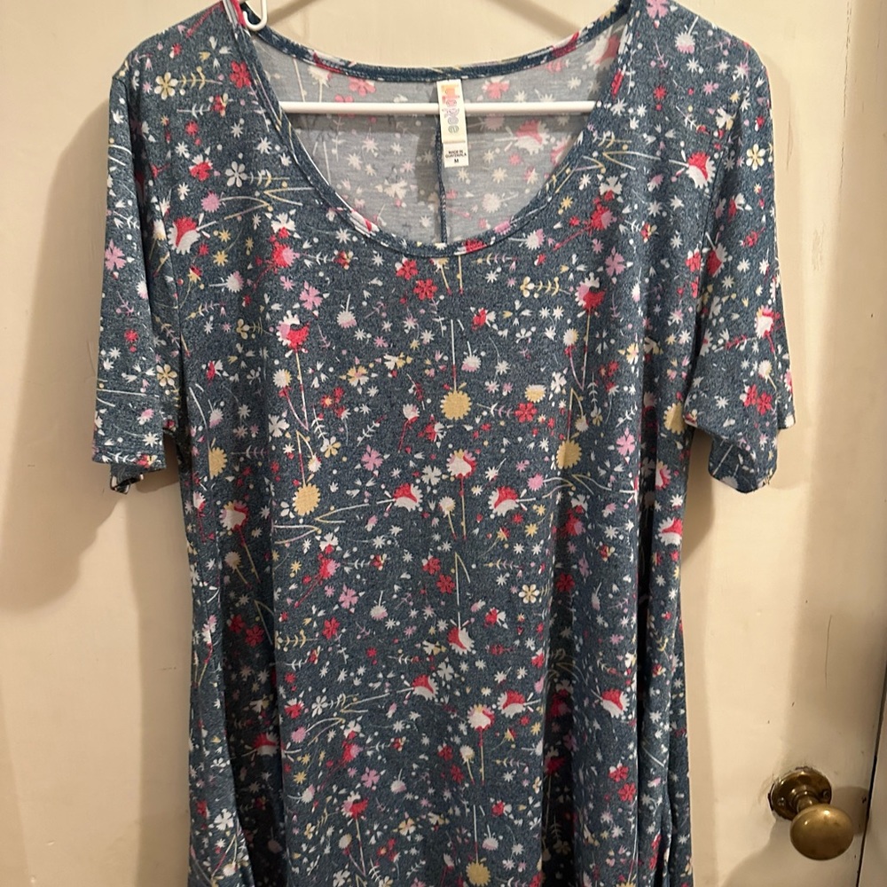 LulaRoe perfect T light blue with flowers size M